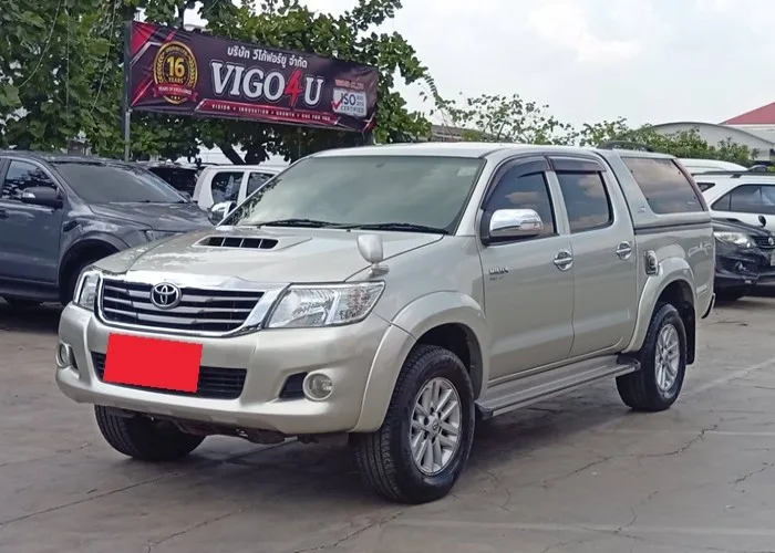 2014 Toyota Hilux Vigo E · Double Cab · 2.5 2WD AT — photo 1 of 15