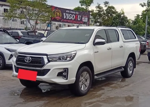 2018 Toyota Hilux Revo G · Double Cab · 2.4 2WD MT