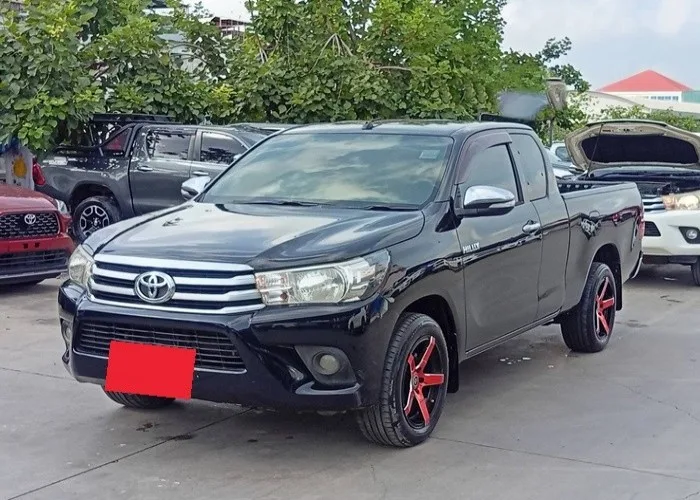 2016 Toyota Hilux Revo J · Smart Cab · 2.4 2WD MT — photo 1 of 12