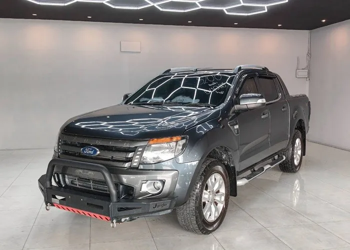 2016 Ford Ranger Wildtrak · Double Cab · 3.2 4WD AT — photo 1 of 16