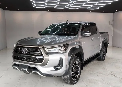 2020 Toyota Hilux Revo E · Double Cab · 2.4 2WD AT