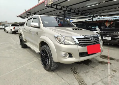 2012 Toyota Hilux Vigo E · Double Cab · 3.0 2WD AT
