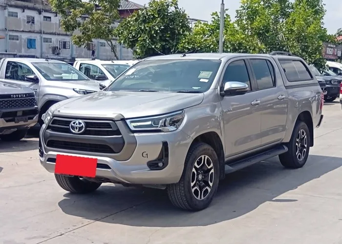 2021 Toyota Hilux Revo Mid · Double Cab · 2.4 2WD AT — photo 1 of 15