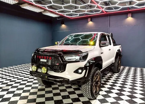 2013 Toyota Hilux Vigo J · Smart Cab · 2.7 4WD AT
