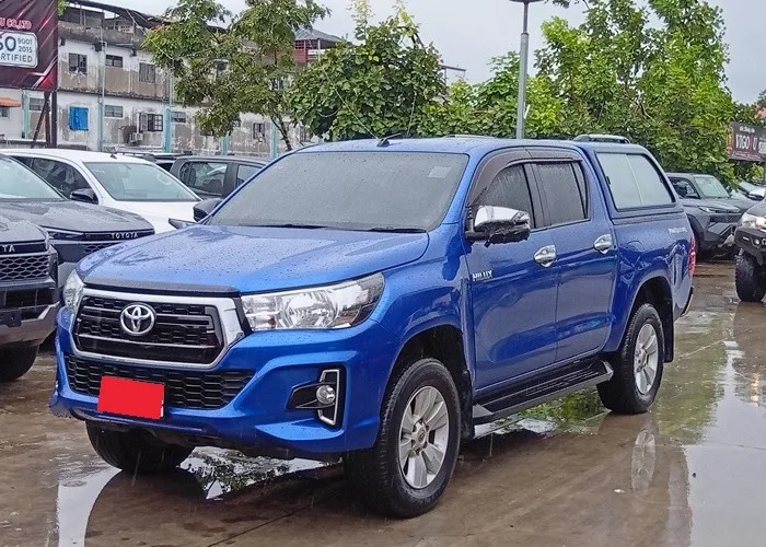 2019 Toyota Hilux Revo J · Double Cab · 2.4 2WD MT — photo 1 of 10