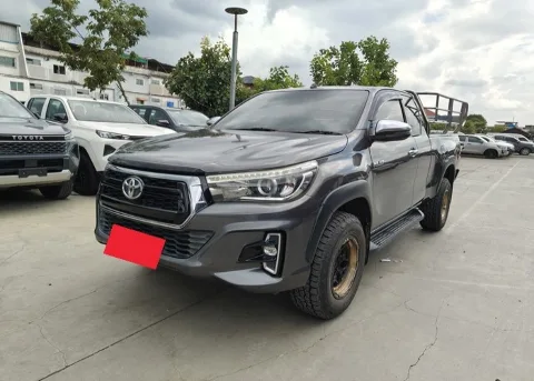 2018 Toyota Hilux Revo Entry · Smart Cab · 2.4 2WD AT