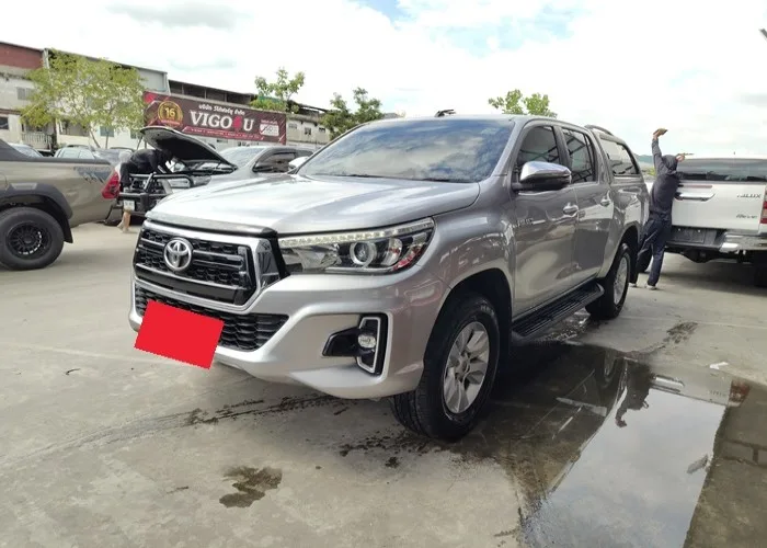 2018 Toyota Hilux Revo G · Double Cab · 2.4 2WD MT — photo 1 of 15