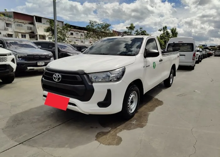 2021 Toyota Hilux Revo Entry · Single Cab · 2.4 2WD MT — photo 1 of 9