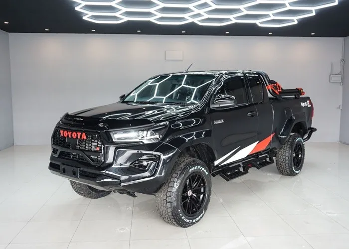 2015 Toyota Hilux Revo J · Smart Cab · 2.4 4WD AT — photo 1 of 17