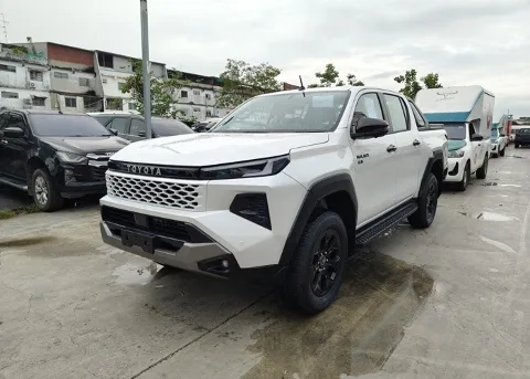 2026 Toyota Hilux Travo Overland · Double Cab · 2.8 2WD AT