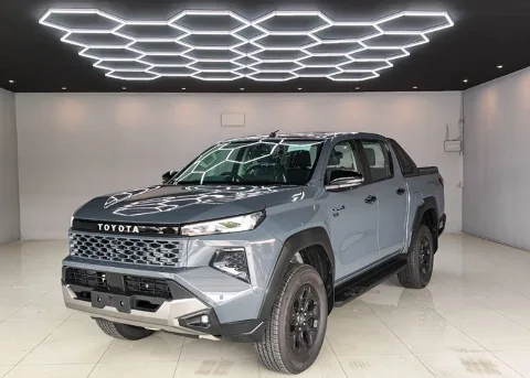 2026 Toyota Hilux Travo Overland · Double Cab · 2.8 4WD AT