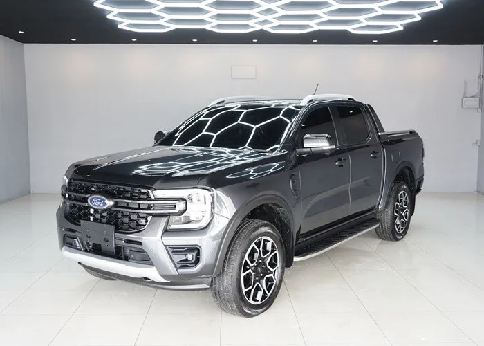 2024 Ford Ranger Wildtrak · Double Cab · 3.0 4WD AT — photo 1 of 17