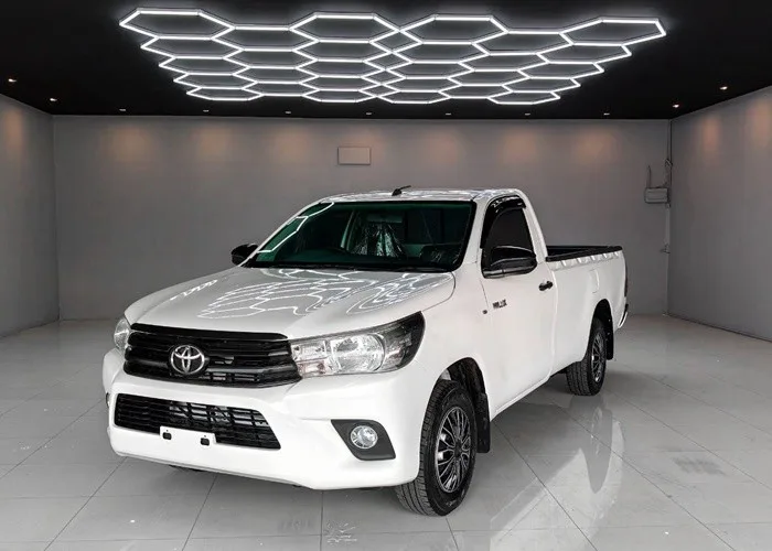 2018 Toyota Hilux Revo J · Single Cab · 2.4 2WD MT — photo 1 of 16