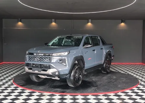 2026 Toyota Hilux Travo Overland Plus · Double Cab · 2.8 4WD AT