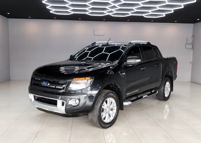 2013 Ford Ranger Wildtrak · Double Cab · 2.2 2WD AT — photo 1 of 18