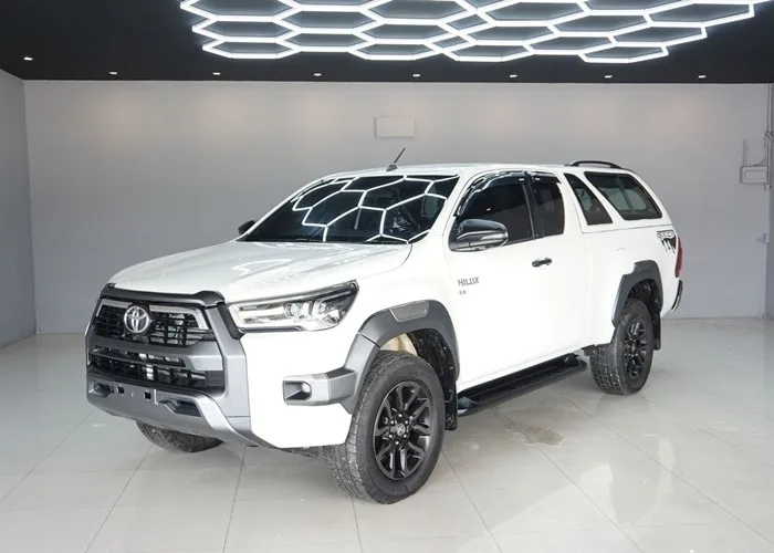 2022 Toyota Hilux Rocco Hight · Smart Cab · 2.8 4WD AT — photo 1 of 17