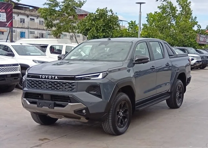2026 Toyota Hilux Travo Overland Plus · Double Cab · 2.8 4WD AT — photo 1 of 15
