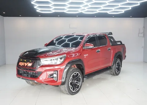 2019 Toyota Hilux Rocco G · Double Cab · 2.8 4WD MT