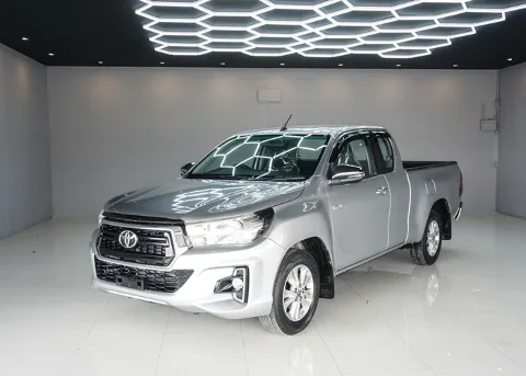 2020 Toyota Hilux Revo E · Smart Cab · 2.4 2WD MT