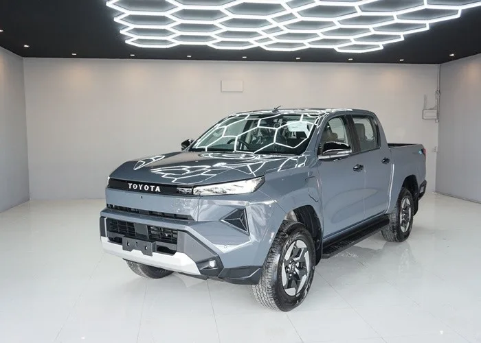 2026 Toyota Hilux Travo EV · Double Cab · 4WD AT — photo 1 of 18