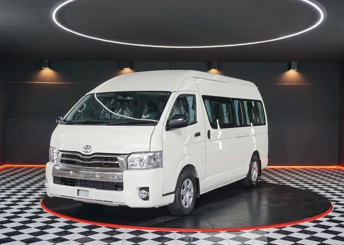 2019 Toyota Commuter Van · 2.7 2WD MT — photo 1 of 17