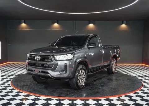 2021 Toyota Hilux Revo Entry · Single Cab · 2.8 4WD MT