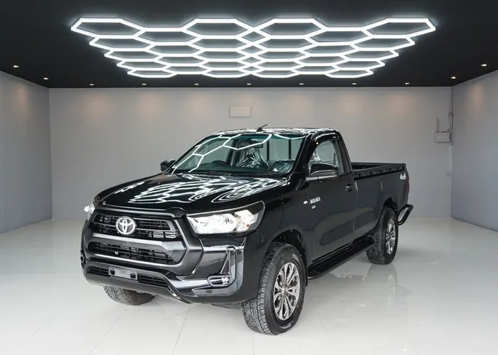 2021 Toyota Hilux Revo Entry · Single Cab · 2.8 4WD MT — photo 1 of 15