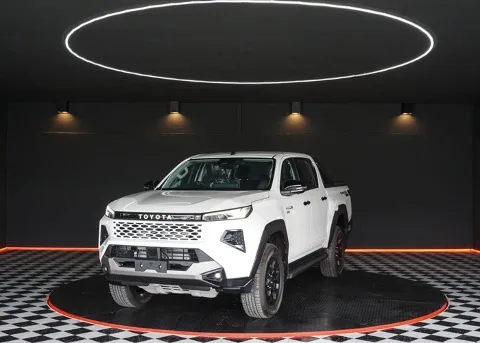 2026 Toyota Hilux Travo Overland Plus · Double Cab · 2.8 4WD AT
