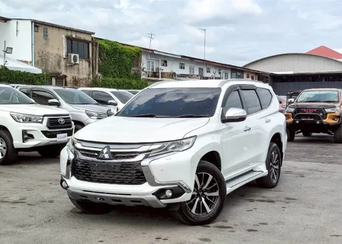 2019 MITSUBISHI SUV 2.4 4WD AT White SUV · Automatic