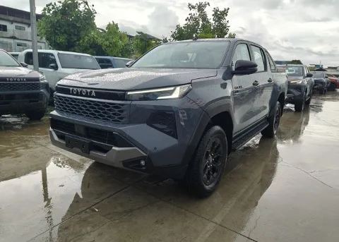 2026 Toyota Hilux Travo Overland · Double Cab · 2.8 2WD AT