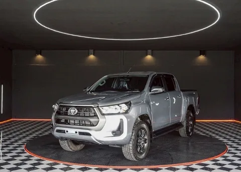 2020 Toyota Hilux Revo Entry · Double Cab · 2.4 2WD AT