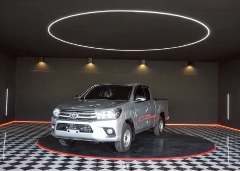 2017 Toyota Hilux Revo J · Smart Cab · 2.4 2WD MT