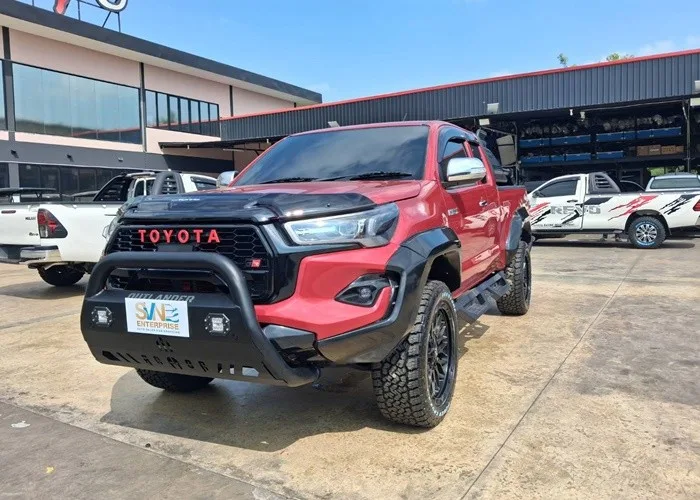 2015 Toyota Hilux Vigo J · Smart Cab · 2.7 4WD AT — photo 1 of 15