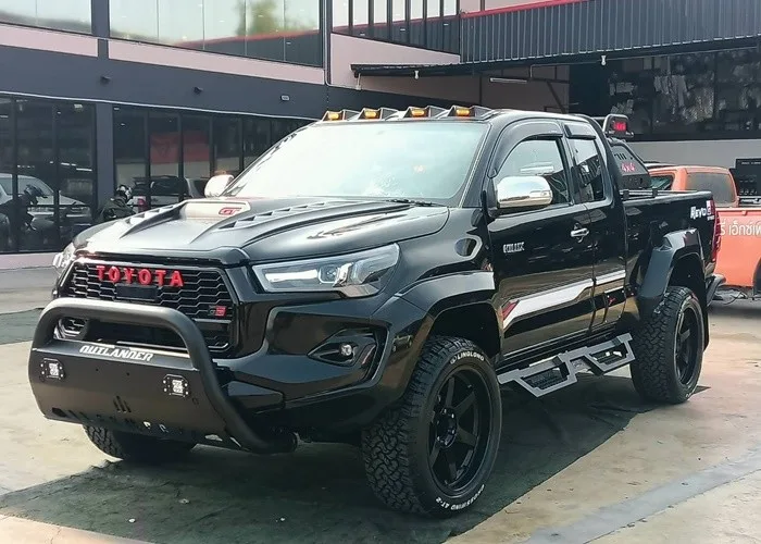 2014 Toyota Hilux Vigo J · Smart Cab · 2.7 4WD AT — photo 1 of 14