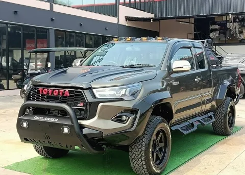 2012 Toyota Hilux Vigo J · Smart Cab · 2.7 4WD AT