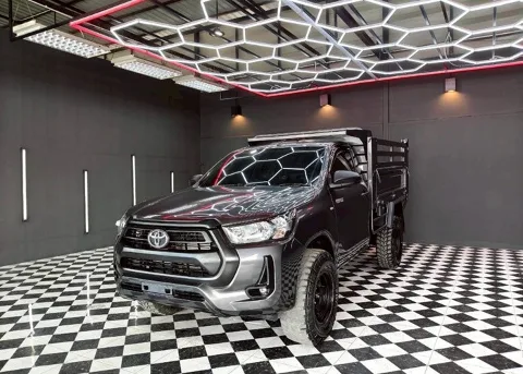 2023 Toyota Hilux Revo J · Single Cab · 2.8 4WD MT