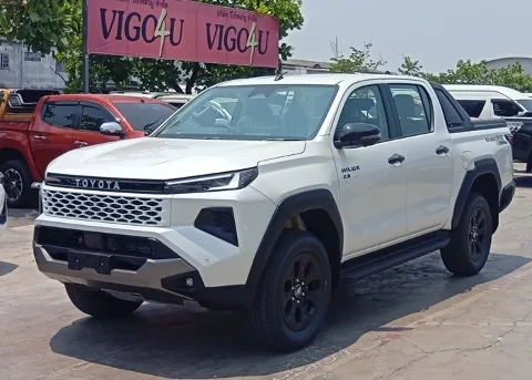 2026 Toyota Hilux Travo Overland Plus · Double Cab · 2.8 4WD AT