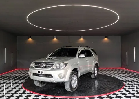 2008 Toyota Fortuner V · SUV · 3.0 4WD AT