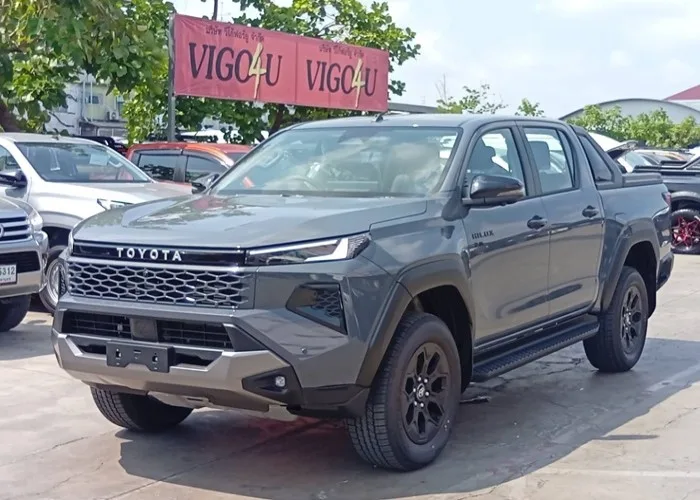 2026 Toyota Hilux Travo Overland Plus · Double Cab · 2.8 4WD AT — photo 1 of 15