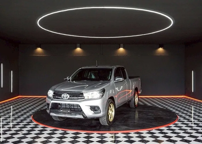 2018 Toyota Hilux Revo J · Smart Cab · 2.4 2WD MT — photo 1 of 17