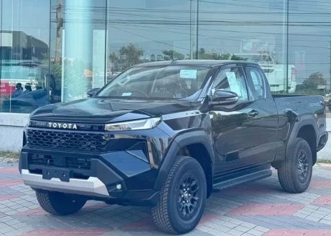 2026 Toyota Hilux Travo 4TREX Premium · Smart Cab · 2.8 4WD MT