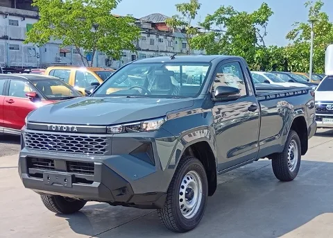 2026 Toyota Hilux Travo 4TREX · Single Cab · 2.8 4WD AT