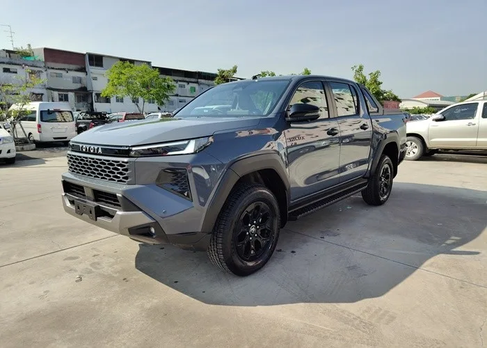 2026 Toyota Hilux Travo Overland Plus · Double Cab · 2.8 4WD AT — photo 1 of 18