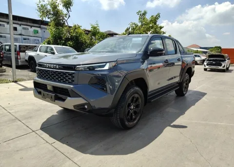 2026 Toyota Hilux Travo Overland Plus · Double Cab · 2.8 4WD AT
