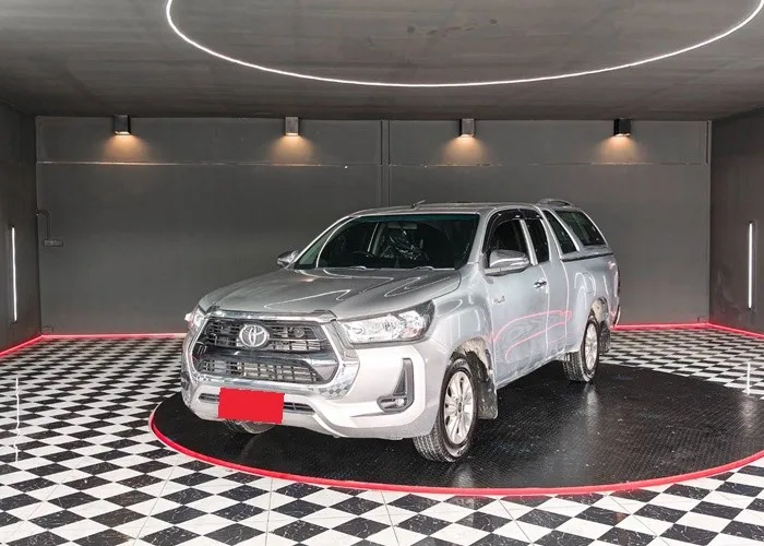 2021 Toyota Hilux Revo Mid · Smart Cab · 2.4 2WD MT — photo 1 of 15