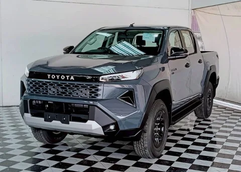 2026 Toyota Hilux Travo Premium · Double Cab · 2.8 2WD AT