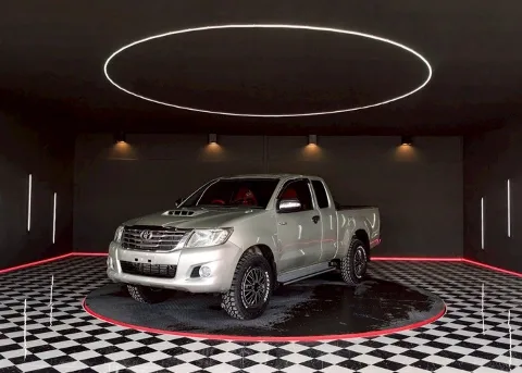 2013 Toyota Hilux Vigo J · Smart Cab · 2.5 2WD MT