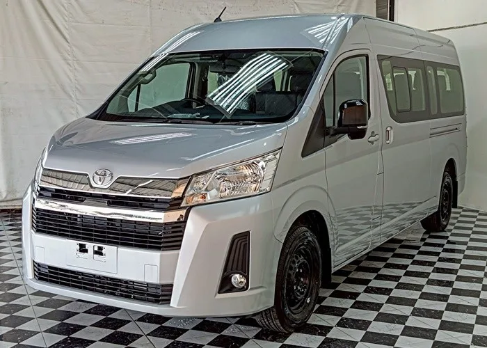 2026 Toyota Commuter Van · 2.8 2WD AT — photo 1 of 17