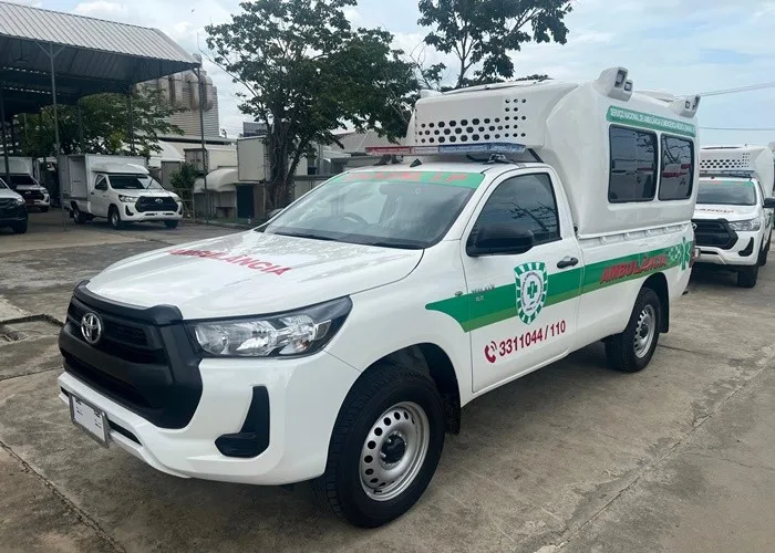 2026 Toyota Ambulance Van · 2.8 4WD MT — photo 1 of 11