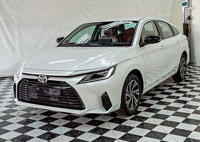 2026 TOYOTA SEDAN 1.2 2WD AT White Sedan · Automatic — photo 1 of 19